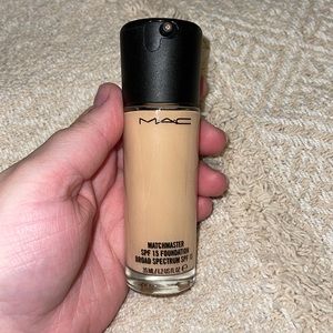 Mac Foundation